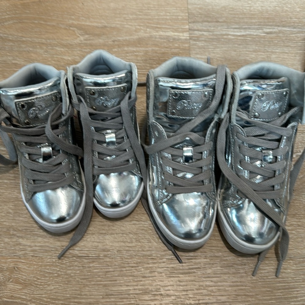 Excellent Condition Like New Girls Pastry Dance Hip Hop Shoes